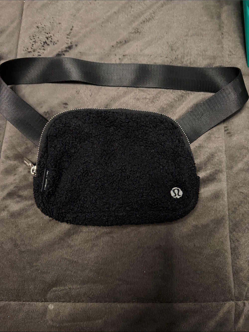 lululemon athletica Black Sherpa Waist Bag
